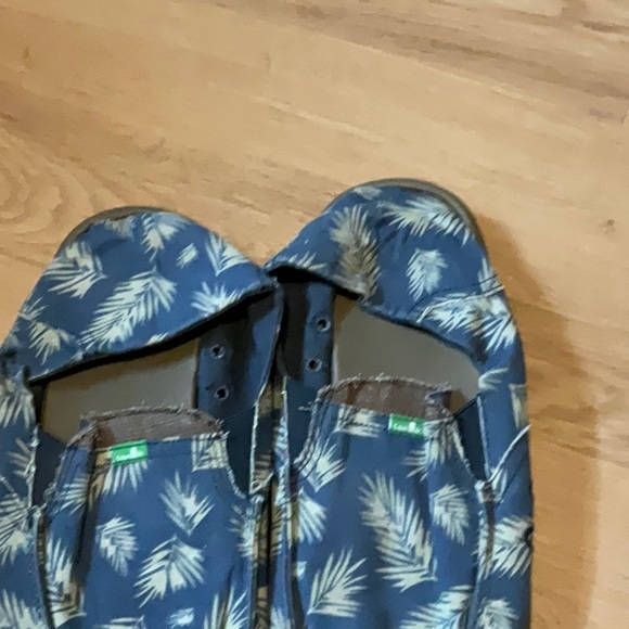 Sanuk Shoes main image 6